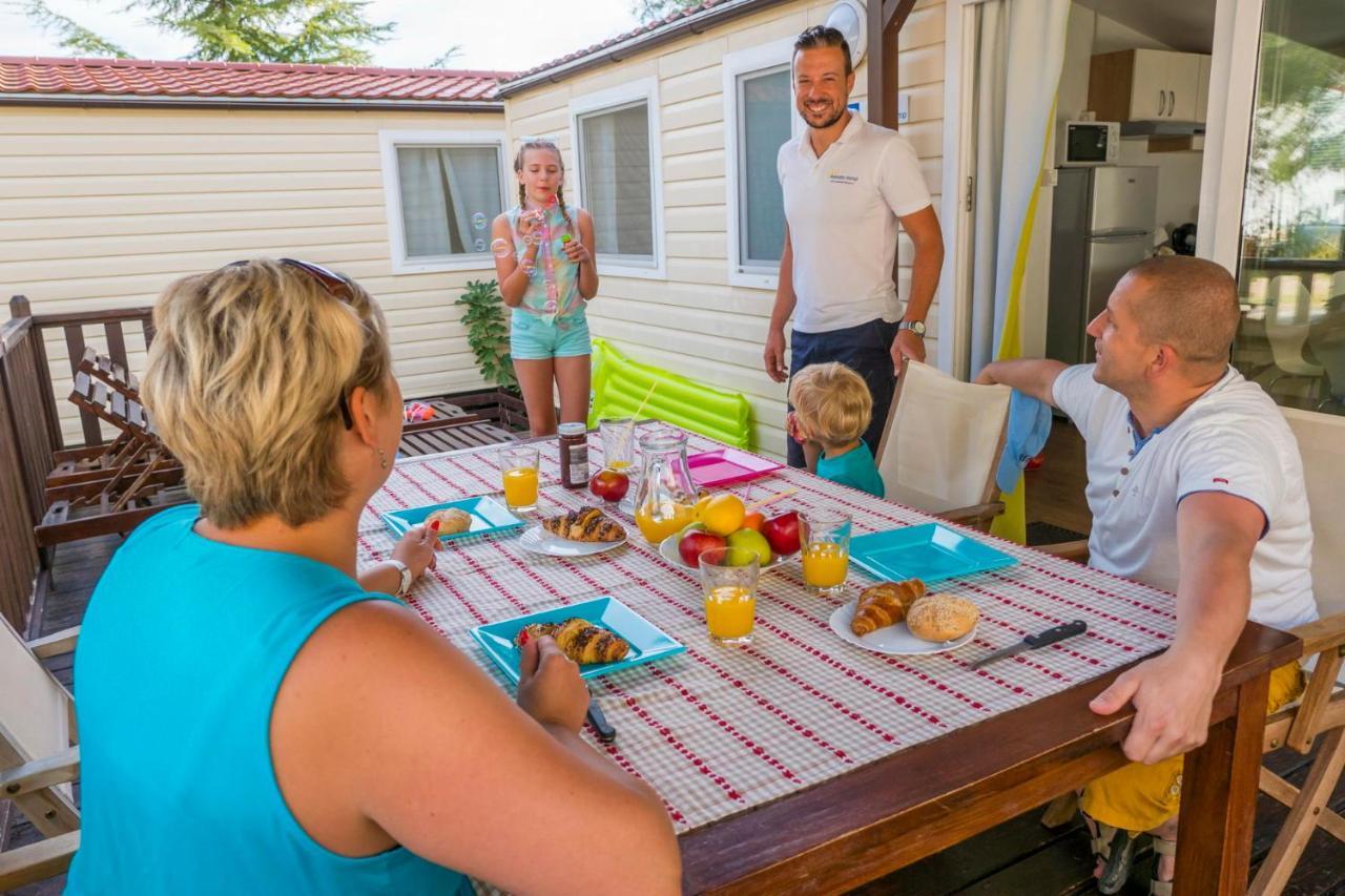 Mobile Homes Solaris Vacanceselect Šibenik Kültér fotó